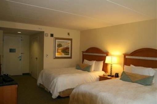 фото отеля Hilton Garden Inn Atlanta Airport/Millenium Center