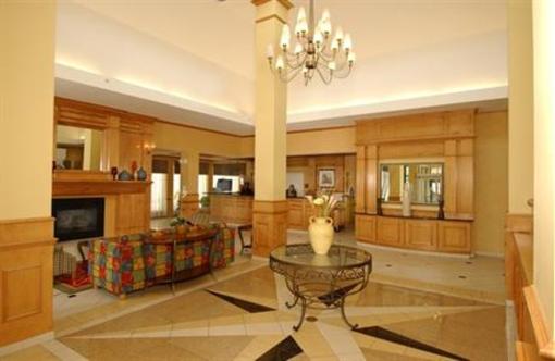 фото отеля Hilton Garden Inn Atlanta Airport/Millenium Center