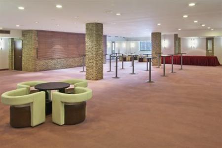 фото отеля Holiday Inn Moscow Vinogradovo