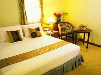фото отеля Wall Street Inn Bangkok