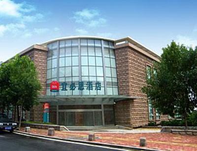 фото отеля Ibis Hotel (Qingdao Donghai)