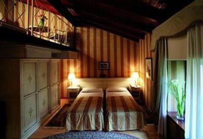 фото отеля Villa Quaranta Park Hotel