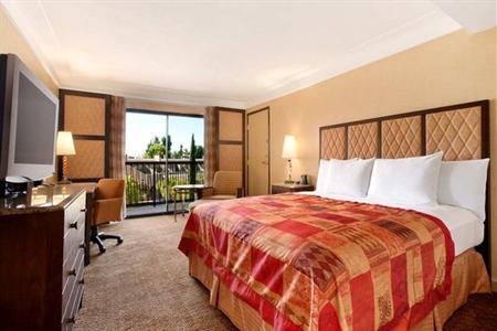 фото отеля Hilton Stockton