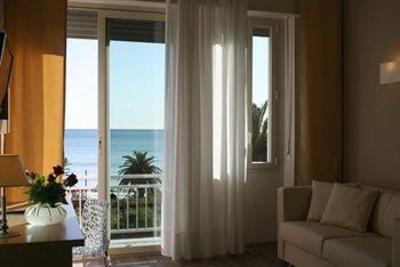 фото отеля Hotel Napoleon Sanremo