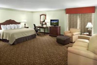 фото отеля BEST WESTERN Plus Steeplegate Inn