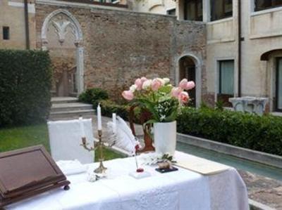 фото отеля Palazzo Contarini della Porta di Ferro