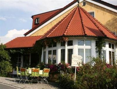 фото отеля Hotel Schönblick Fichtelberg