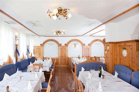 фото отеля Hotel Jolanda