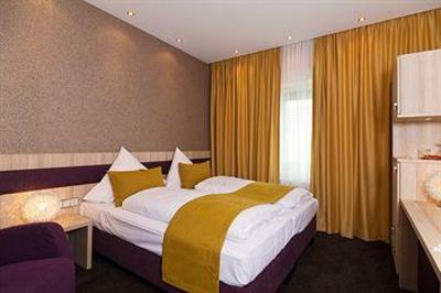 фото отеля Hotel Hammer Mainz