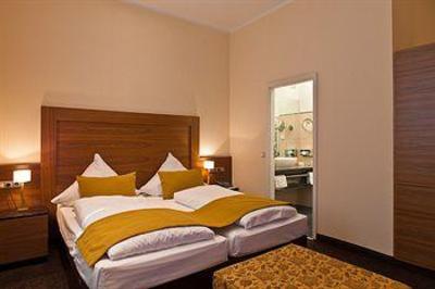 фото отеля Hotel Hammer Mainz