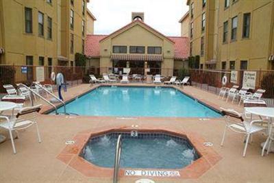 фото отеля Hampton Inn El Paso-Airport