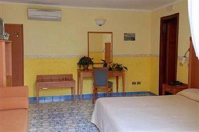 фото отеля Hotel Amalfi