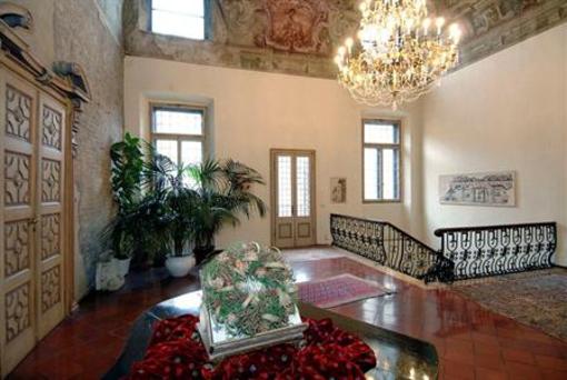 фото отеля Palazzo Arrivabene