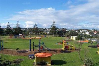фото отеля Whanganui Seaside Holiday Park
