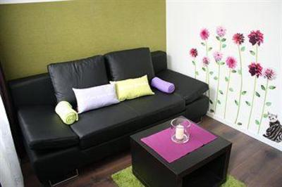 фото отеля Small Modern Apartment Vienna - Seidlgasse