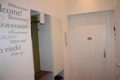фото отеля Small Modern Apartment Vienna - Seidlgasse