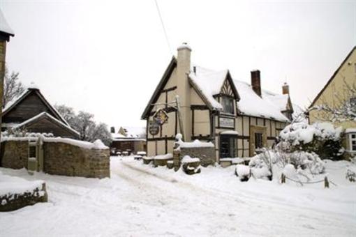 фото отеля The Fleece Inn
