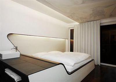 фото отеля Hotel Q!