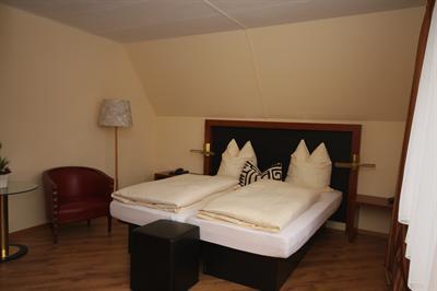 фото отеля Hotel zur Lindenwirtin
