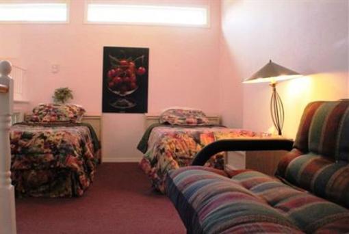 фото отеля Fairmont Creek Property Rentals