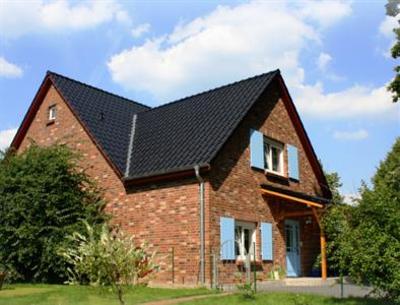 фото отеля Pension Francaise Les Volets Bleus