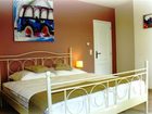 фото отеля Pension Francaise Les Volets Bleus