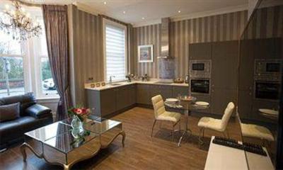 фото отеля Breck Apartments