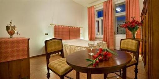 фото отеля Residence La Fenice