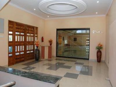 фото отеля Hotel Kharavela