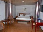 фото отеля Luxe Suites Hotel