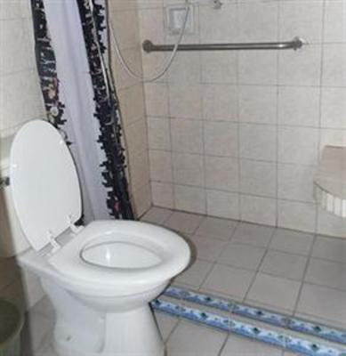 фото отеля Daniela's Place Apartelle