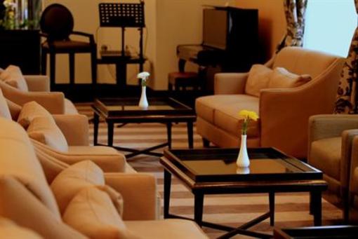 фото отеля Royal Kuningan Hotel