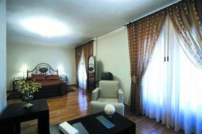 фото отеля Mirasierra Hotel Santo Tome del Puerto