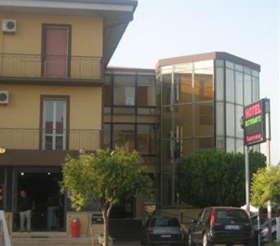 фото отеля Hotel Garcea