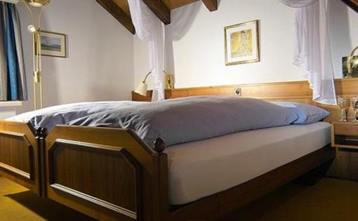 фото отеля Hotel Sonne Bremgarten