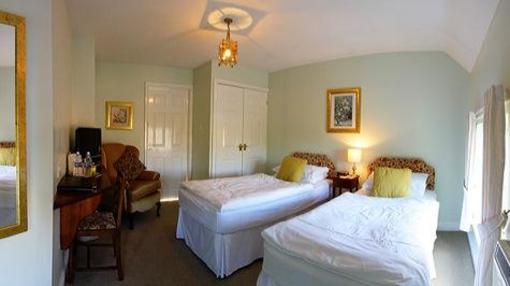 фото отеля The Old House Bed & Breakfast Witherley
