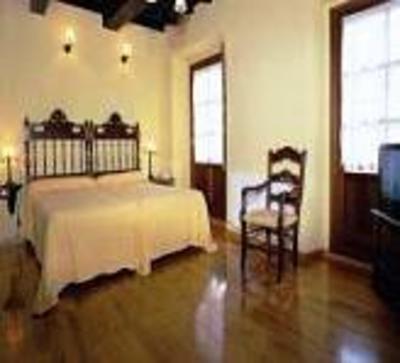 фото отеля Hotel Oca el Pedregal