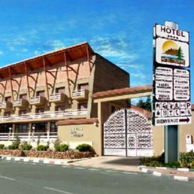 фото отеля Hotel Tidghine