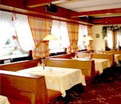 фото отеля Hotel Friedenseiche