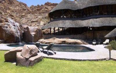 фото отеля Twyfelfontein Country Lodge Damaraland