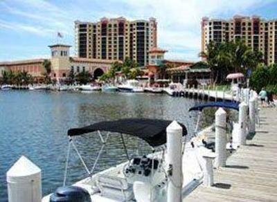 фото отеля Marco Island Vacation Homes