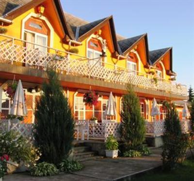 фото отеля Gold Barrel Inn and Restaurant