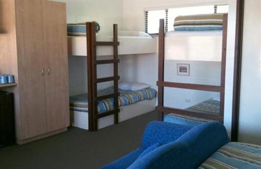 фото отеля Moffat Beach Motel