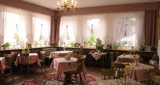 фото отеля Hotel Am Roettgen