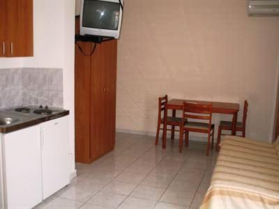 фото отеля Apartments Mladi Mornar