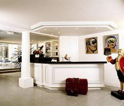 фото отеля Hotel Croix De Malte