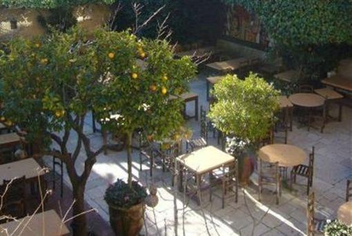 фото отеля La Colombe d'Or
