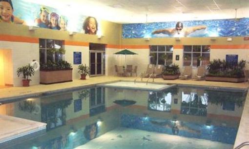 фото отеля Holiday Inn Hotel & Suites Carol Stream