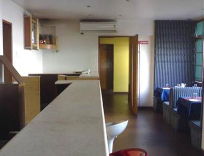 фото отеля Hotel Saptaruchi