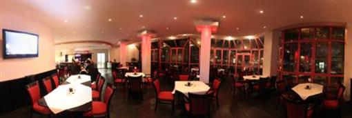 фото отеля Hotel Mozart Traunreut